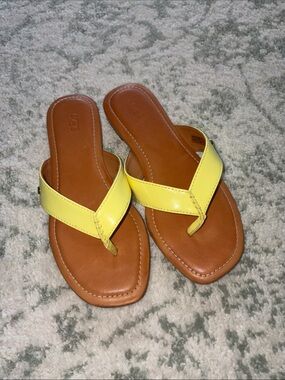 UGG Women's Yellow Leather Thong Sandals with Brown Footbed